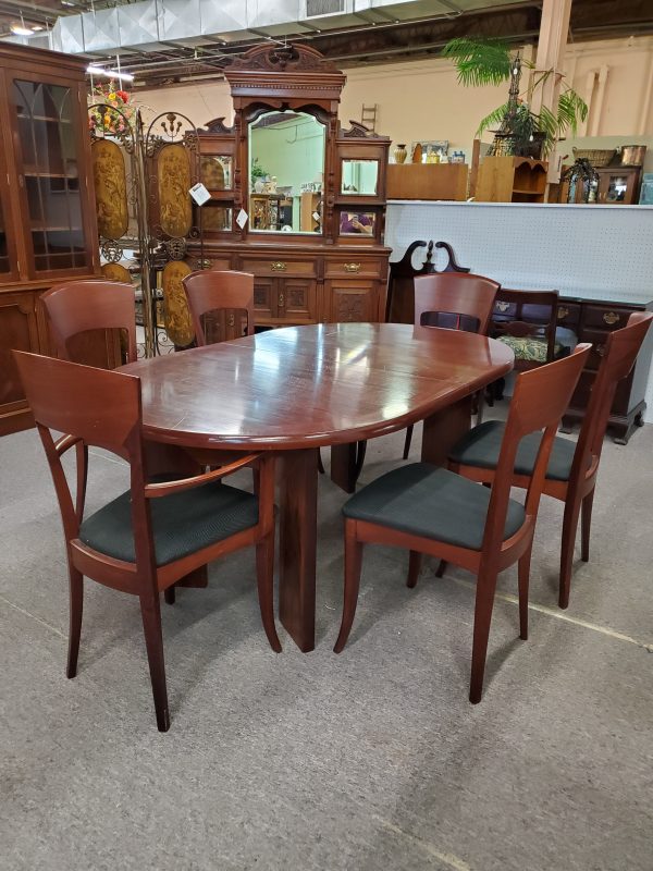 Danish Modern Skovby Mahogany Dining Table & Chairs (6