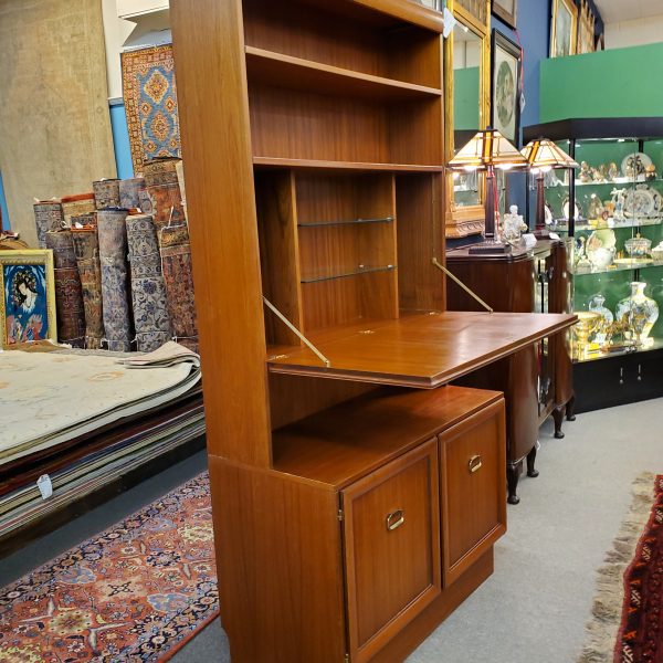 secretary desk bookshelf