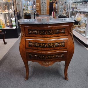 French Louis XV Style Bombe Commode/ Chest of Drawers