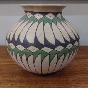 Mata Ortiz Pottery by Oscar Bugarini